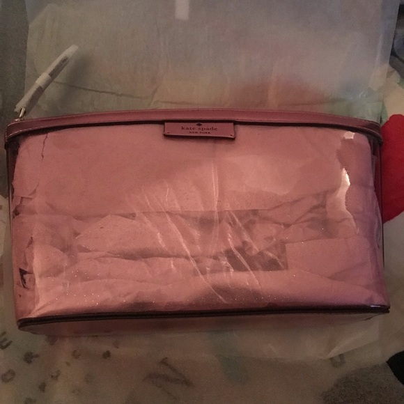 Kate Spade NWT Sabine Medium Cosmetic Pouch - HOST PICK! 🏆 - Picture 7 of 12